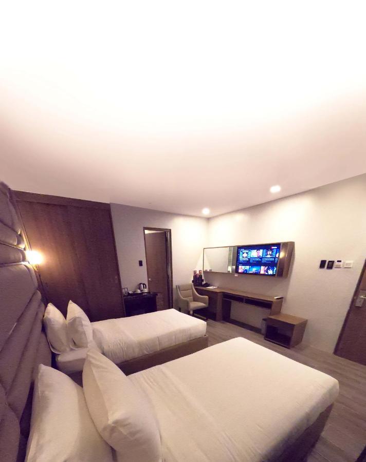 El Vistra Hotel אנגלס מראה חיצוני תמונה