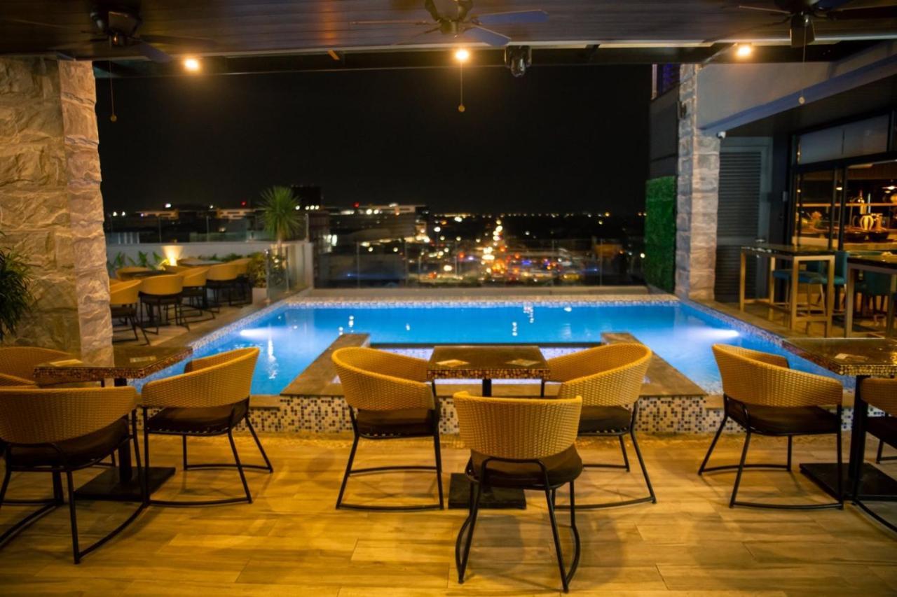 El Vistra Hotel אנגלס מראה חיצוני תמונה