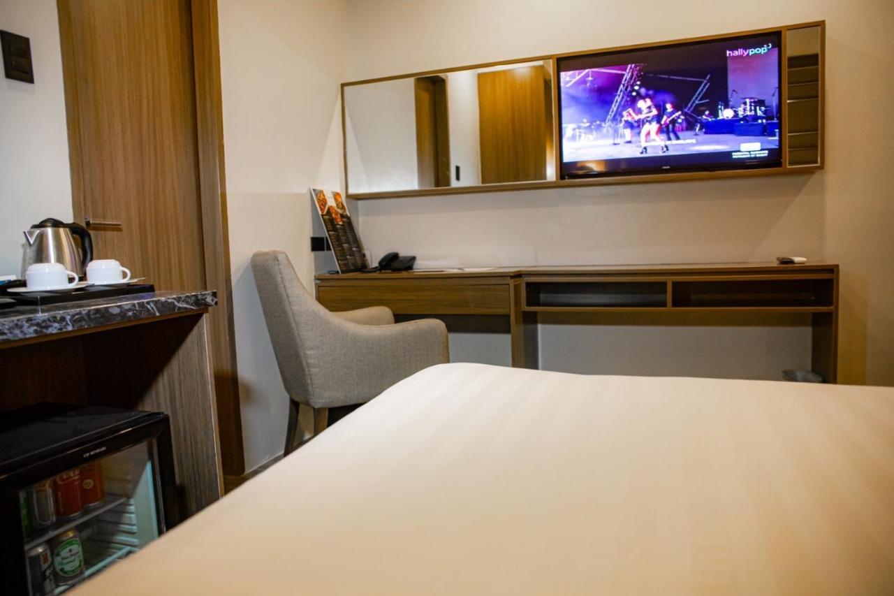 El Vistra Hotel אנגלס מראה חיצוני תמונה